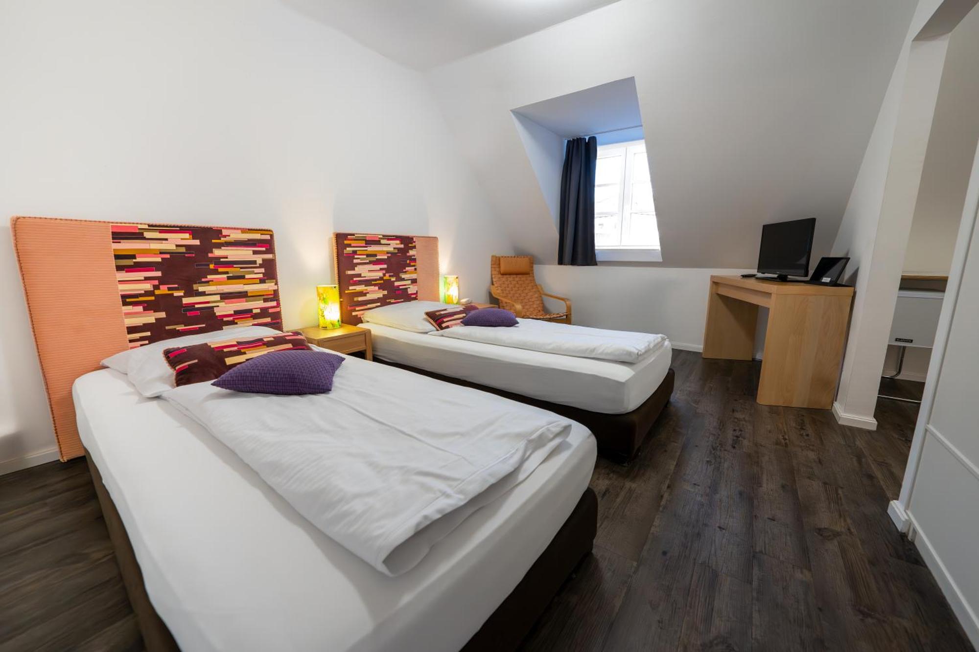 Hotel Bergbauer Mit Late-Self-Check-In Neuburg an Der Donau Exteriér fotografie